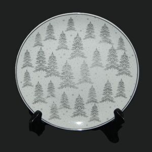 ELUM HOME SILVER GRAY CHRISTMAS TREE SNOWFLAKES CERAMIC 7.5" PLATE TCP10